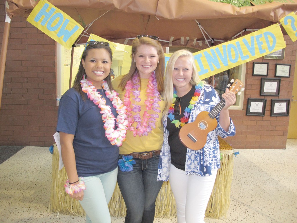 B2S_Ainsley Smith Stu Body pres; Jordon Ross vp; Amanda Pricce sec copy